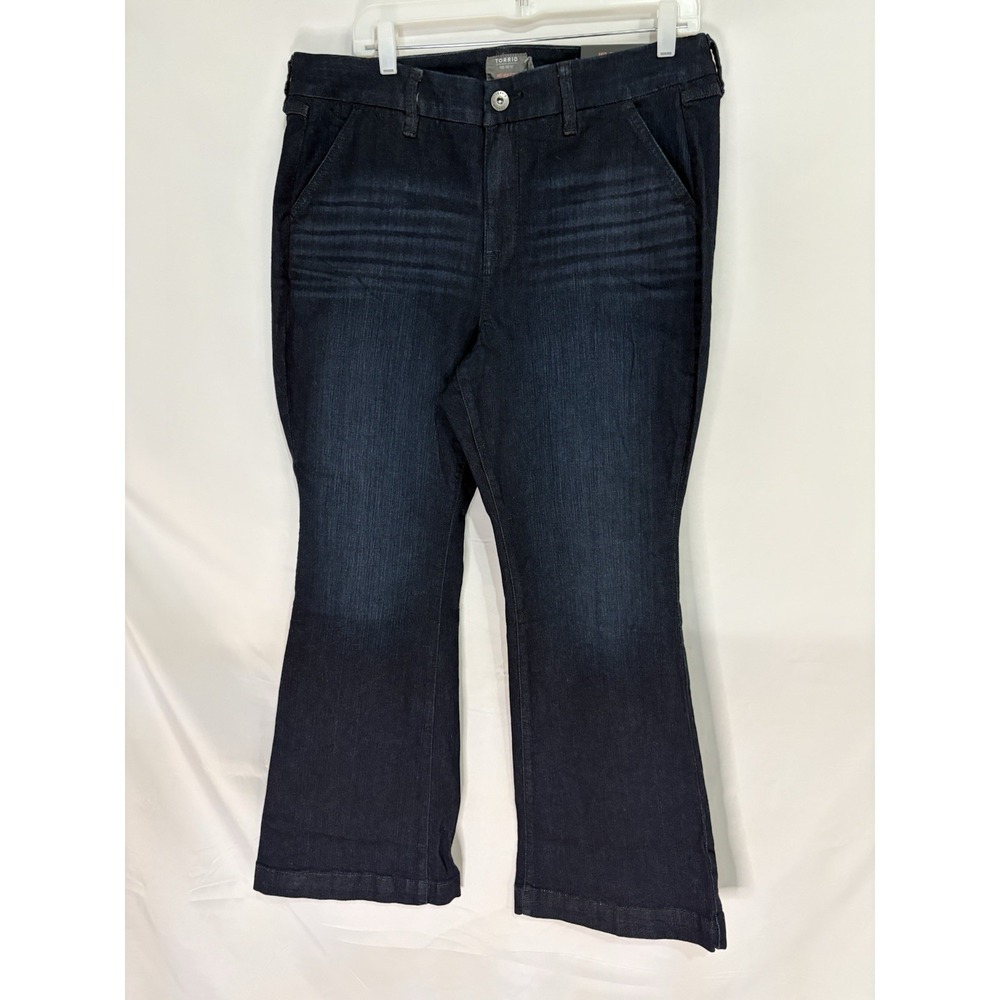 Torrid Womens Vintage Stretch Mid-Rise Flare Jeans Dark Wash Size 14S Short